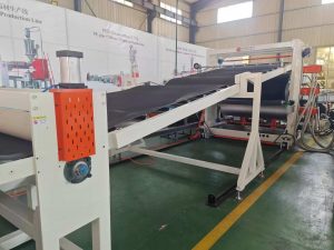  MÁY-SẢN-XUẤT-TẤM-NHỰA-PE-3-LỚP