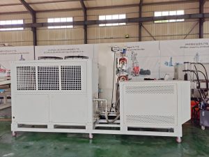  MÁY-SẢN-XUẤT-TẤM-NHỰA-PE-3-LỚP